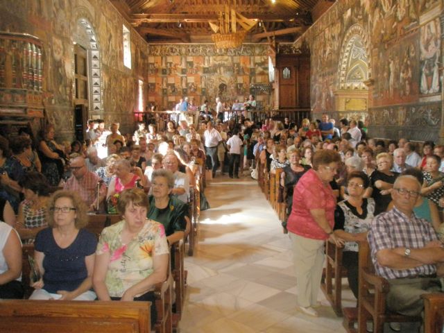 Autoridades municipales asisten a los actos conmemorativos del IX Encuentro Solidario de Amigos y Enfermos de Alzheimer, Foto 5