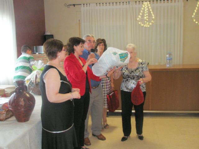 Autoridades municipales asisten a los actos conmemorativos del IX Encuentro Solidario de Amigos y Enfermos de Alzheimer, Foto 8