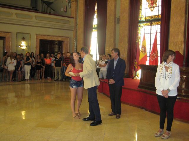 Más de un centenar de jóvenes completan su formación para encontrar un empleo en el programa de cualificación impartido por el Ayuntamiento - 1, Foto 1
