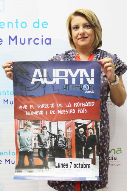 El Ayuntamiento de Alhama presenta la programacin de la Feria 2013, Foto 1