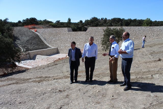 Cuatro grandes diques de defensa frente a avenidas ya están operativos en la rambla de Nogalte - 1, Foto 1
