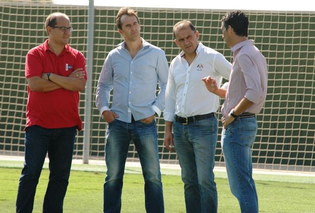 Julen Lopetegui visita Pinatar Arena - 1, Foto 1
