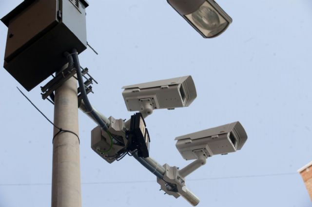 Las denuncias por rebasar semáforos en rojo se reducen a un tercio con las cámaras de vigilancia - 1, Foto 1