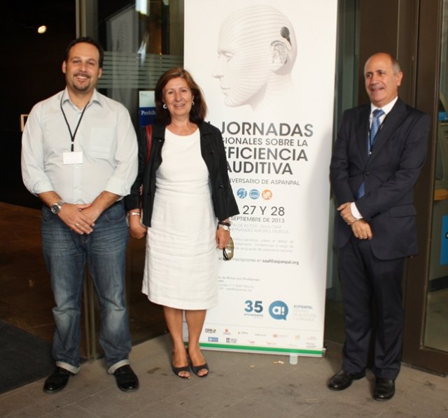 El Servicio Murciano de Salud ha realizado en los últimos años 170 implantes a personas con problemas auditivos - 2, Foto 2