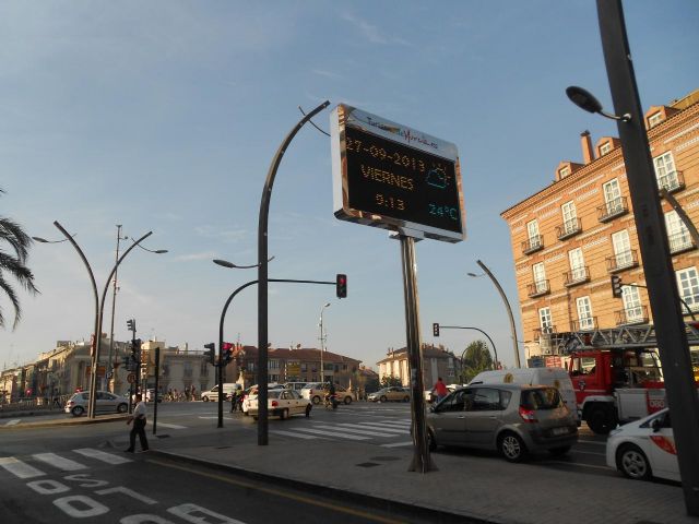 Miguel Cascales recibe la Paloma del Turismo de la Escuela de Turismo de la Universidad de Murcia - 2, Foto 2