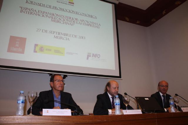 Cámara anima a los empresarios a seguir abriendo mercados en el exterior para continuar creando riqueza en Murcia - 1, Foto 1