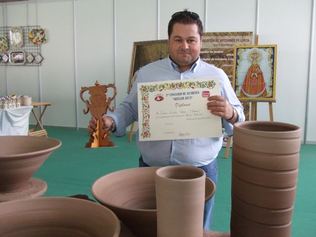 Two totaneros win the contest III pottery "Artelor", Foto 2