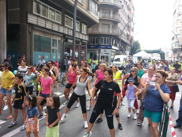 Más de 8.000 personas toman la ciudad en la 1ª CicloVida en Murcia - 2, Foto 2