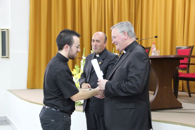 Mons. Lorca Planes preside la apertura del curso 2013-2014 en el CETEP - 5, Foto 5