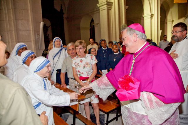 El Arzobispo de Abuja (Nigeria) ordena presbítero de la Diócesis de Cartagena a D. Kenneth Iloabuchi - 1, Foto 1