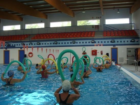Más de mil inscritos en los distintos programas acuáticos ofertados en la piscina de San Antonio, que empiezan hoy - 1, Foto 1