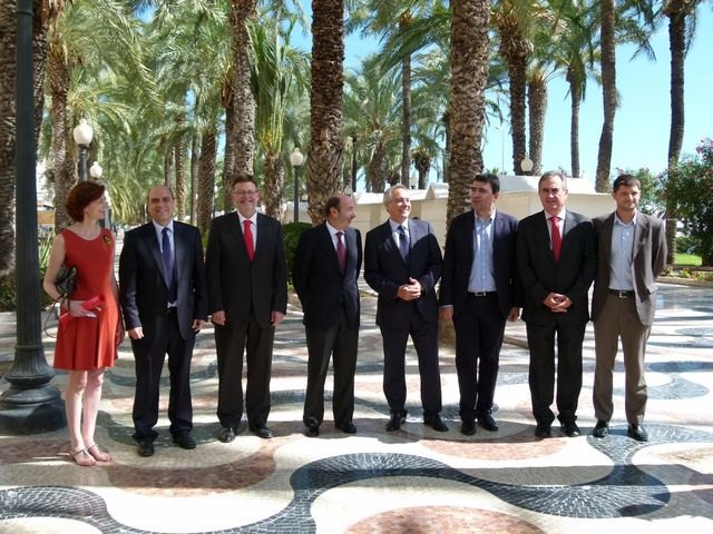 El PSOE afirma que el Corredor Mediterráneo  nos dotará de competitividad y beneficiará las exportaciones y el empleo - 1, Foto 1