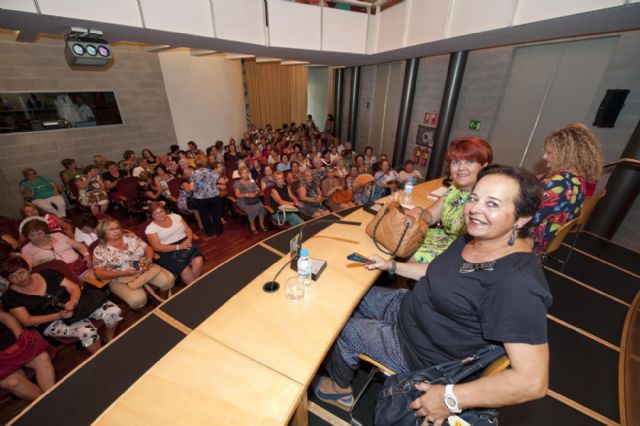 Los cursos y talleres de la Concejalía de Mujer arrancan con mucha espectación - 1, Foto 1