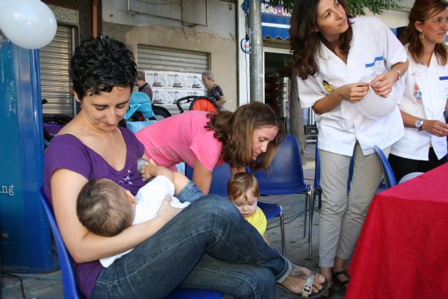 Lactocrianza sale a la calle para dar a conocer los beneficios de la lactancia materna - 2, Foto 2