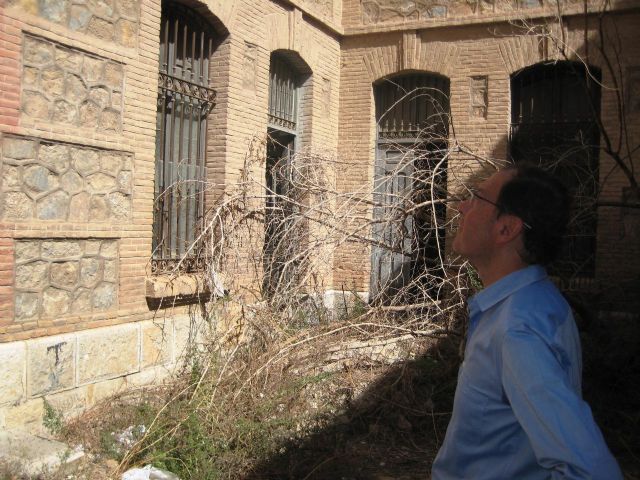 Cultura coordinará cuatro servicios para proceder a la limpieza y retirada de escombros de la Cárcel Vieja y garantizar su conservación - 1, Foto 1