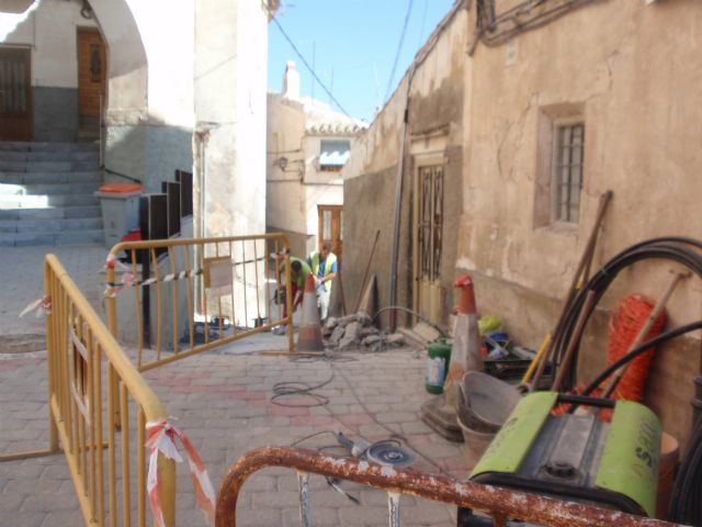 Renuevan las redes de agua potable en varias calles del Casco Antiguo y tres pedanías - 1, Foto 1