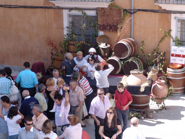 El Zacatín en plenas fiestas patronales inaugurará oficialmente la vendimia 2013 - 1, Foto 1