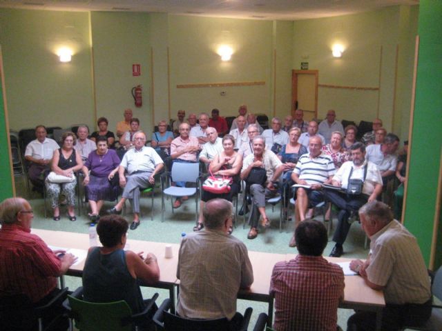 Los clubes de mayores de Cartagena se reúnen en el barrio de La Concepción - 1, Foto 1