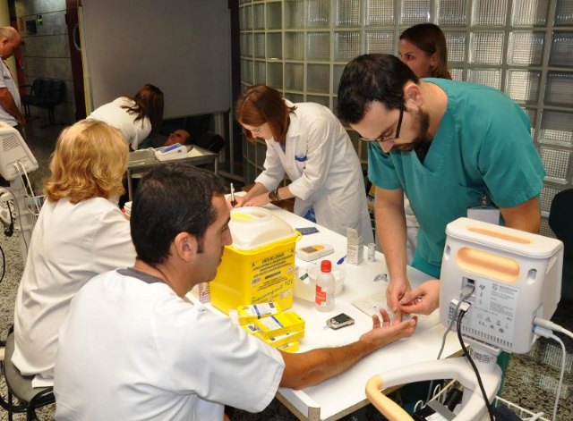 El Hospital Clínico Universitario Virgen de La Arrixaca celebró el Día Mundial del Corazón - 1, Foto 1