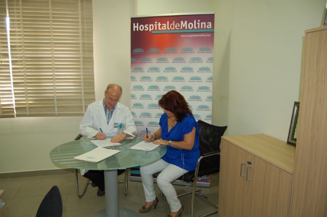 Las integrantes de la Asociación de Mujeres de Alguazas podrán beneficiarse de descuentos en el Hospital de Molina - 3, Foto 3