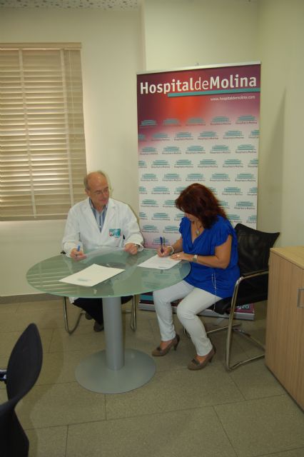Las integrantes de la Asociación de Mujeres de Alguazas podrán beneficiarse de descuentos en el Hospital de Molina - 4, Foto 4