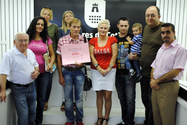 Las peñas torreñas entregan su premio de 2.000 euros de las Fiestas Patronales - 1, Foto 1