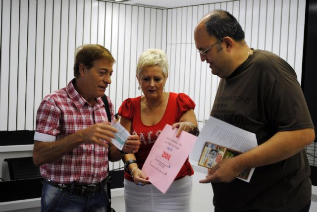 Las peñas torreñas entregan su premio de 2.000 euros de las Fiestas Patronales - 2, Foto 2