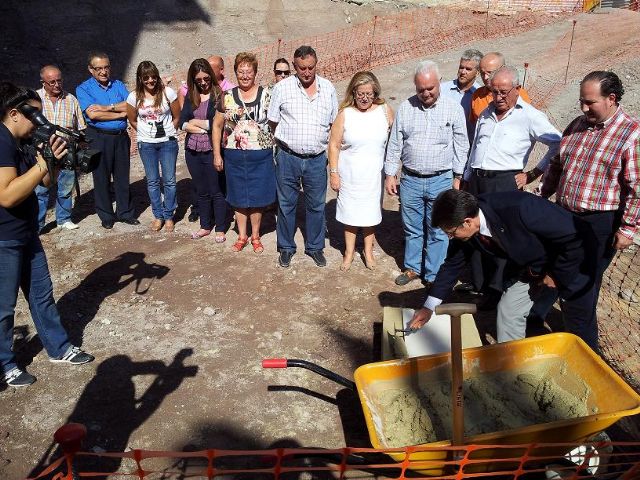 Inician la reconstrucción de otro edificio de 12 viviendas en La Viña - 1, Foto 1