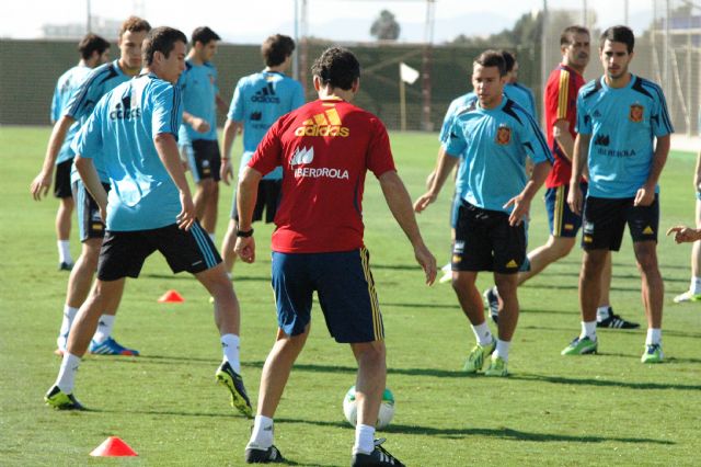 Gran ambiente en la sesión de España Sub21 en Pinatar Arena - 1, Foto 1