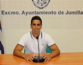 Antonio Valero explica la situacin de reajuste que se va a desarrollar en el Centro Sociocultural Roque Baños para optimizar los espacios municipales