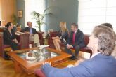 El Alcalde reitera el 'apoyo y estmulo' del Ayuntamiento a la empresa familiar
