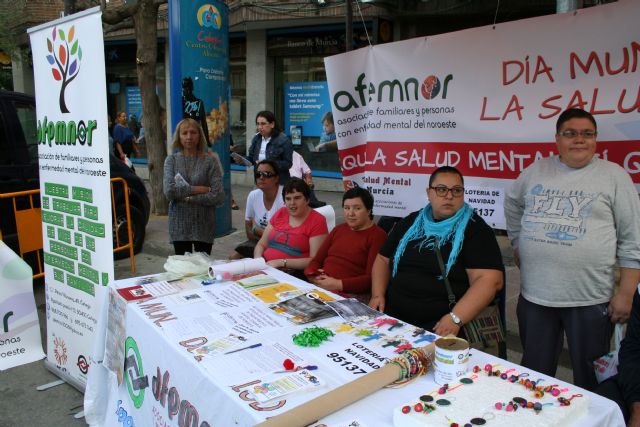 Afemnor sale a la calle para reivindicar sus derechos con motivo del Día Mundial de la Salud Mental - 2, Foto 2