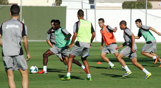 El Real Murcia también se entrena en Pinatar Arena - 3, Foto 3
