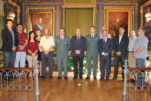 El Guardia Civil Javier Pastor recibe la Cruz de Plata del Mérito Civil, Foto 1