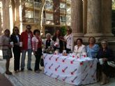 Las Concejalas de ONGs y Servicios Sociales de Lorca animan a colaborar con Cruz Roja en el Día de la Banderita