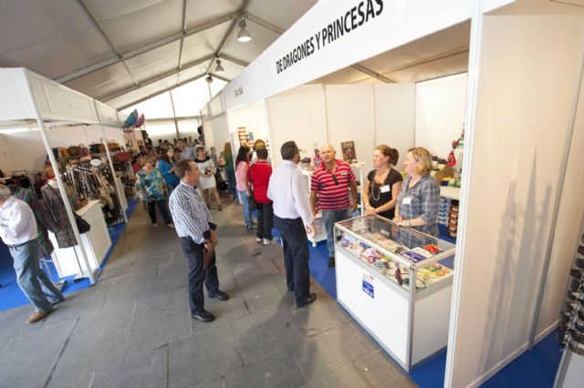 Una treintena de comercios y grandes descuentos en el Salón Outlet 2013 - 4, Foto 4