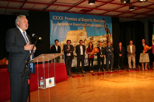 Los XXXII Premios al Deporte Murciano reconocen la trayectoria de ocho personas y un club deportivo - 1, Foto 1