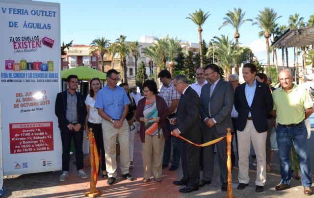 Descuentos de hasta el 70% en la V Feria Outlet del Comercio y los Servicios de Águilas - 1, Foto 1