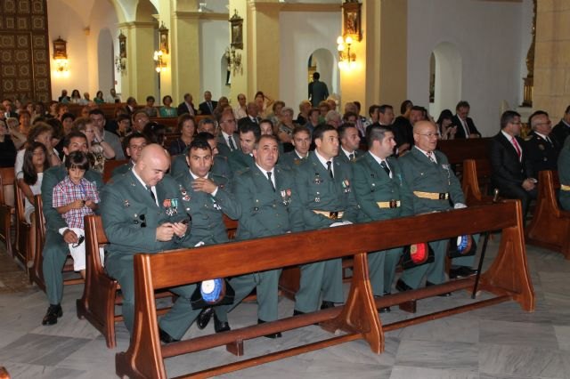 La Guardia Civil protagoniza un emotivo homenaje a la Bandera española el Da de la Hispanidad, Foto 3