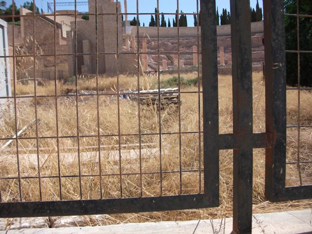 MC pide que se adecenten los jardines del Teatro Romano y su entorno - 2, Foto 2