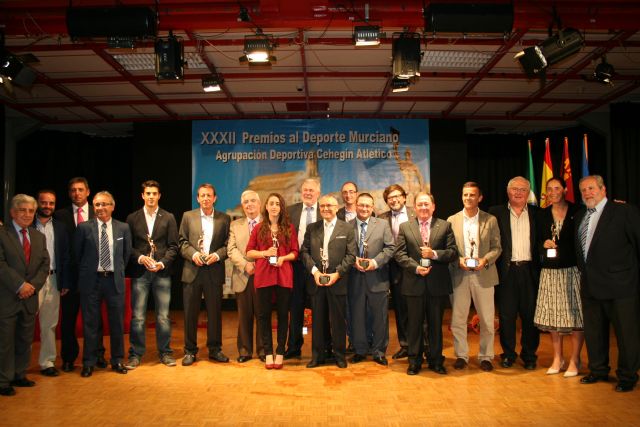 El alcalde y el concejal de Deportes acompañan al Montesinos CFS y a Juan Francisco Gea en los XXXII Premios al Deporte Murciano - 5, Foto 5