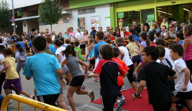 Antonio Egea y Marisa García se imponen en I Carrera Popular Virgen del Rosario de Bullas - 1, Foto 1