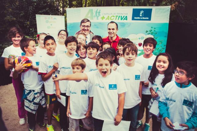 La UCAM participa en el proyecto '@genda + @ctiva' de la Fundación Vitakid - 2, Foto 2