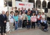 Vodafone entrega equipos informticos adaptados a estudiantes con discapacidad de la Universidad de Murcia