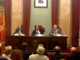El Alcalde Cmara presenta el nuevo libro de Clemente Garca Alcaldes de Murcia 1939/2011