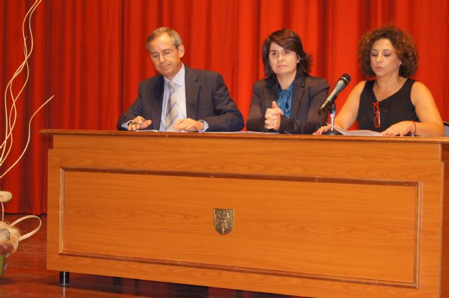 Se abre de forma oficial el curso escolar 2013/14 en Totana - 2, Foto 2