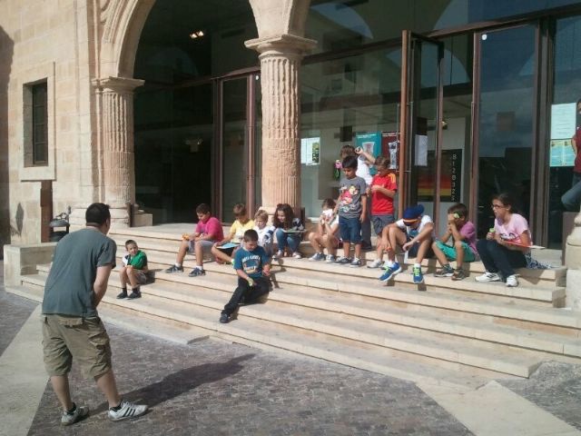Los niños y niñas de Jumilla concen parte de la historia del municipio a través de una Gymkana Cultural - 1, Foto 1