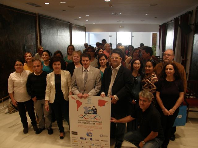 El Alcalde de Lorca destaca la necesidad de hacer visibles ante la sociedad las enfermedades raras - 1, Foto 1