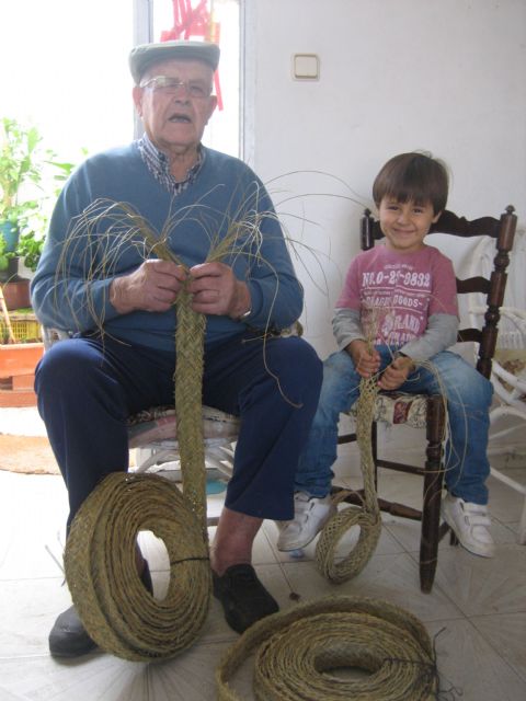 Abierto el plazo para presentar fotografías en la segunda edición del concurso fotográfico Orgullo de Abuelo - 1, Foto 1