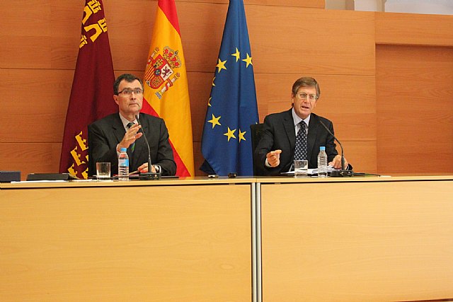 Convenio con Cehegín, Mula y Totana para luchar contra la economía irregular, Foto 1
